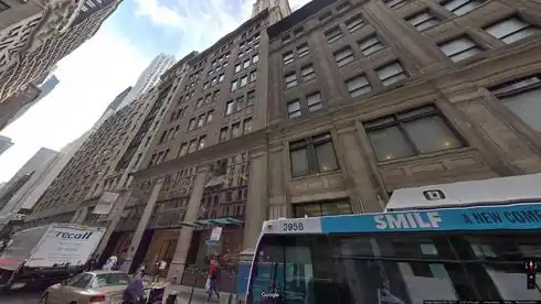 rent office 10 east 40th street