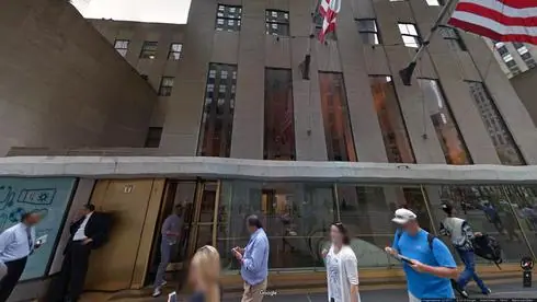 10 Rockefeller Plaza