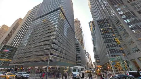 1285 Avenue of the Americas