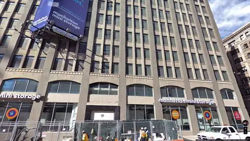 rent office 129-131 varick street