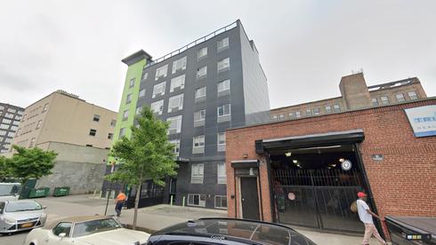 Rent Office 132-158 32nd street