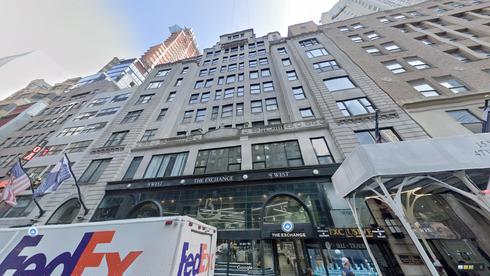 rent office 15 west 47th street