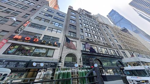 rent office 15 west 47th street