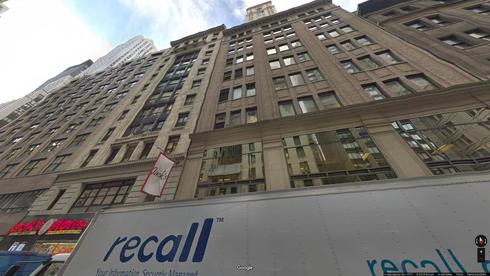 rent office 16 east 40th street