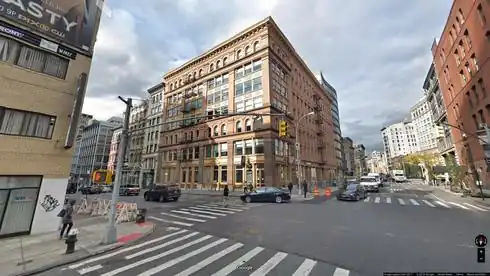 rent office 200 lafayette street