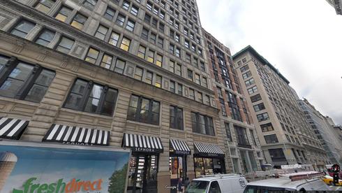 Rent Office 200 park avenue south