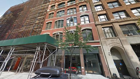 lease office 211 west 19th street