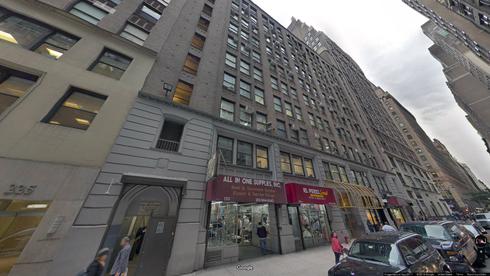 rent office 213 west 35th street