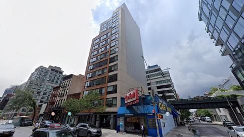 Rent Office 231-233 tenth avenue