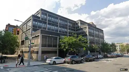 rent retail 2322-2336 third avenue