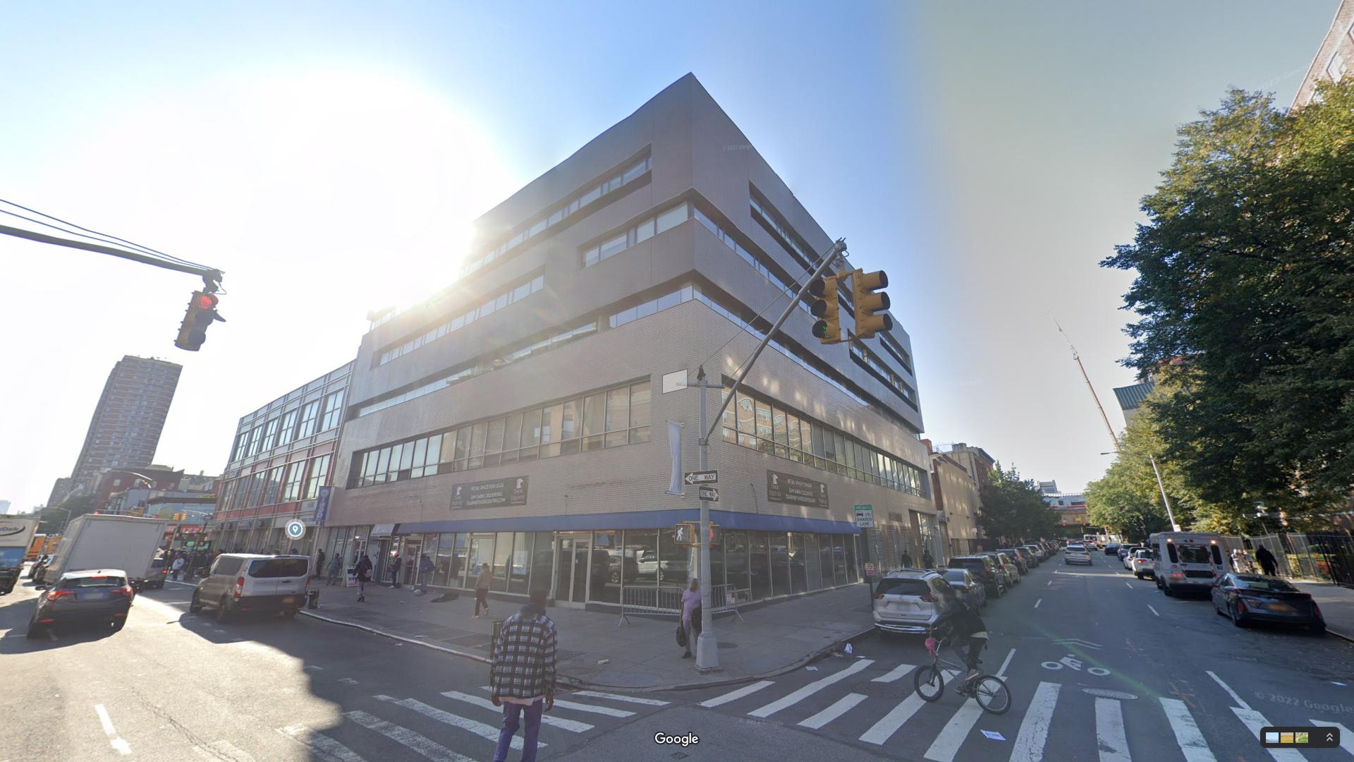 2082-2090 Lexington Avenue