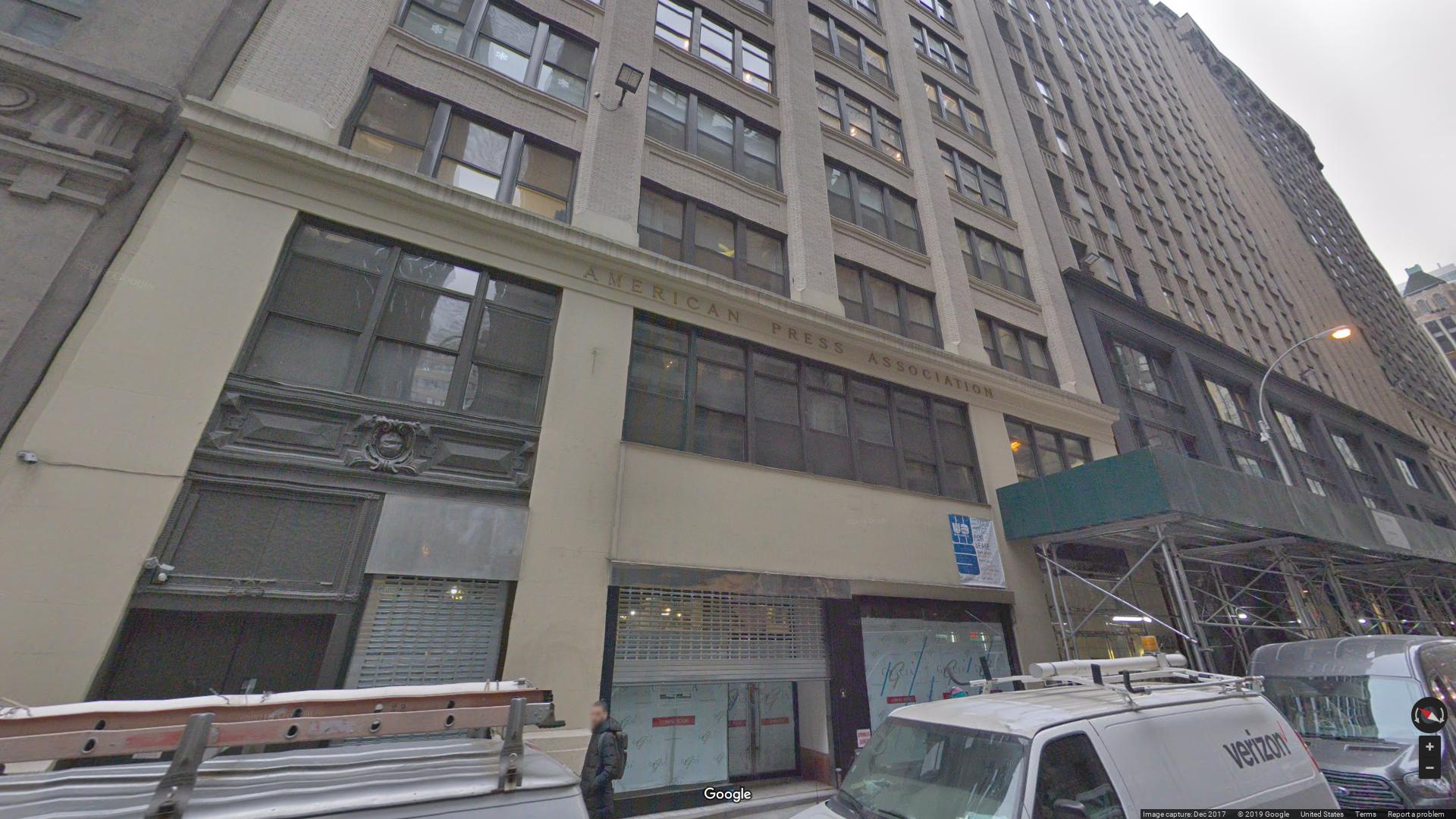 225 West 39th Street - let office space