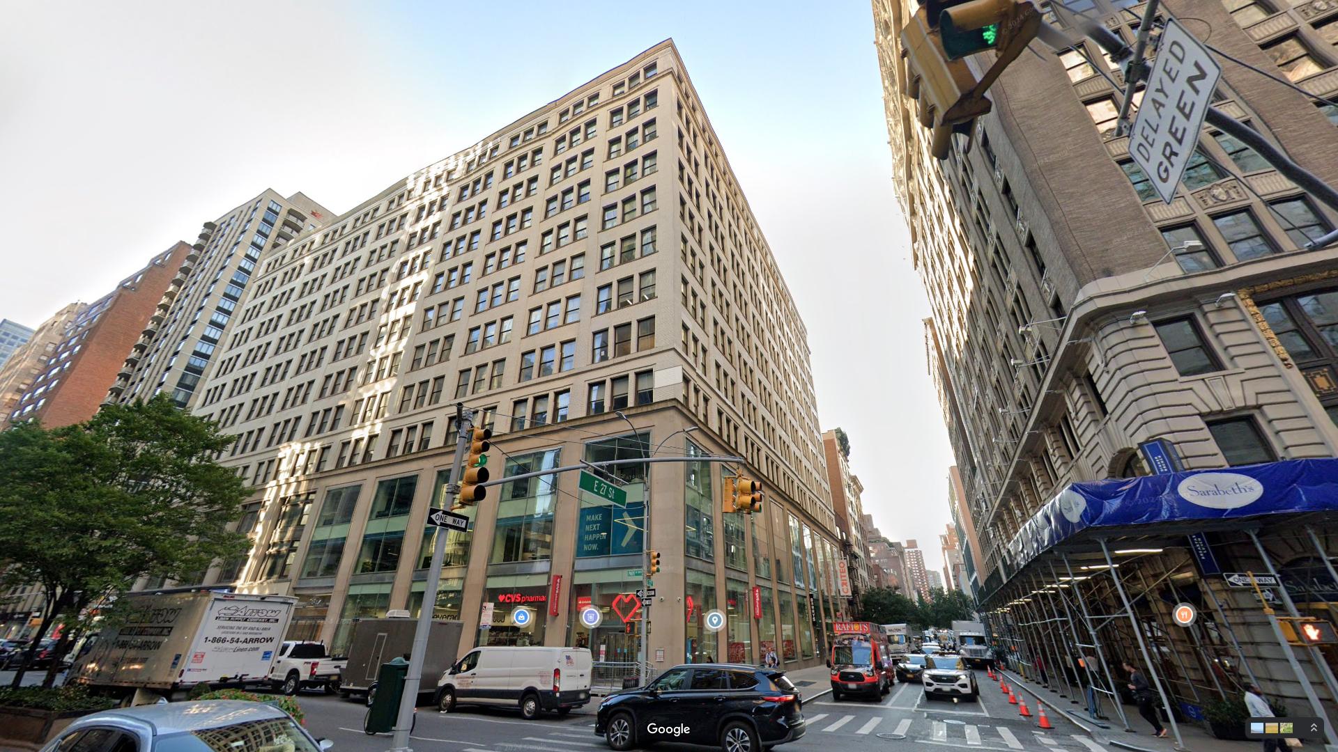 387 Park Avenue South