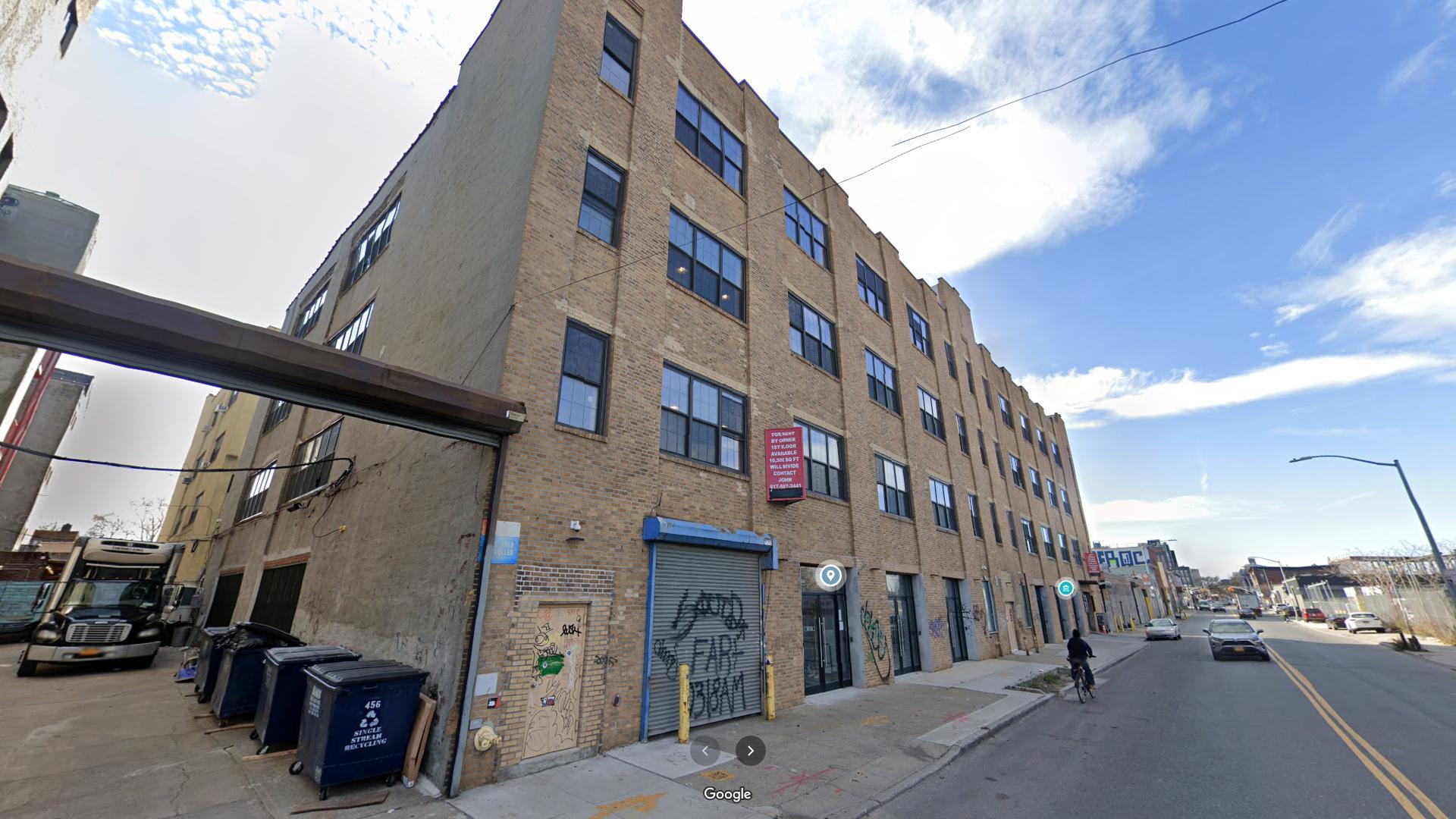 Rent Office 456 johnson avenue