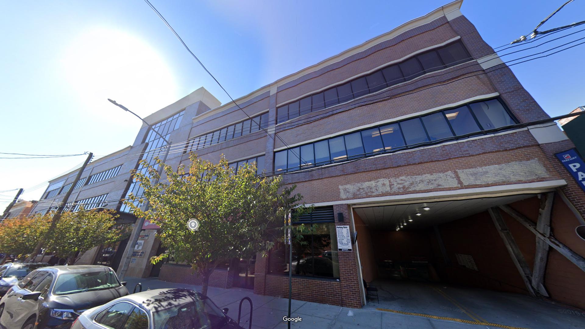 Rent Office 1630 east 15th street