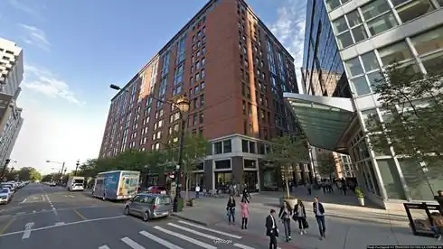 rent office 250 vesey street