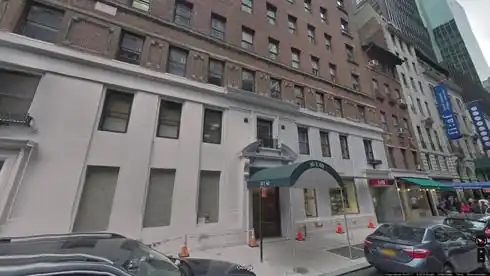 rent office 30 east 60th street