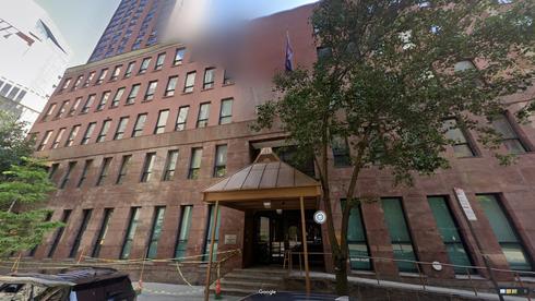Affittare ufficio 305-313 East 43rd Street