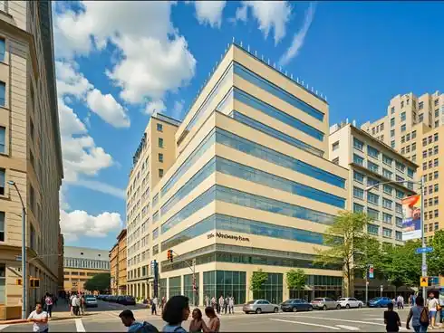 rent office 325 hudson street