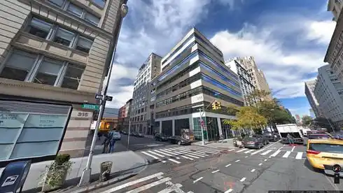 rent office 325 hudson street
