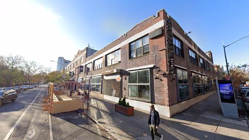 Rent Office 33 nassau avenue