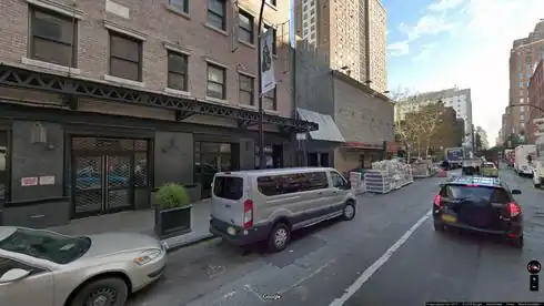 rent office 437 west 16th street