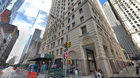 rent office 101 greenwich street