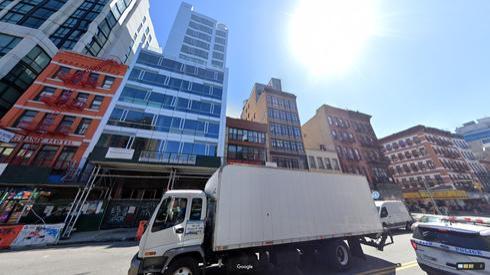 rent office 135 bowery