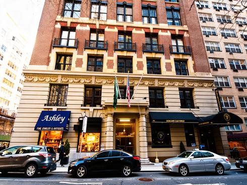 rent office 135 east 55th street