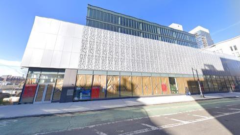 Rent Office 200-206 kent avenue
