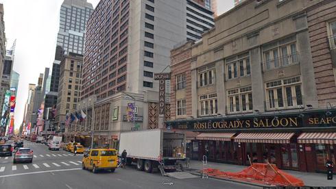 rent retail 201 west 52nd street