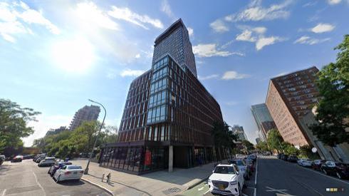 rent office 203 jay st