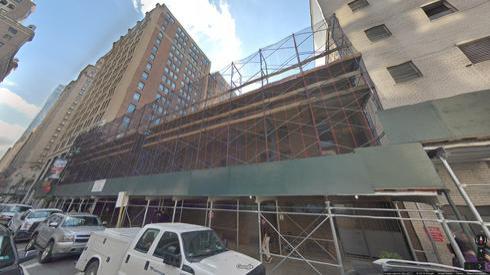 rent retail 210 west 31st street