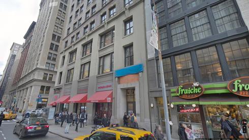 rent office 215 park avenue south