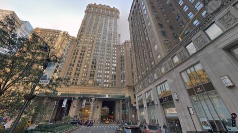 Rent Office 230 park avenue