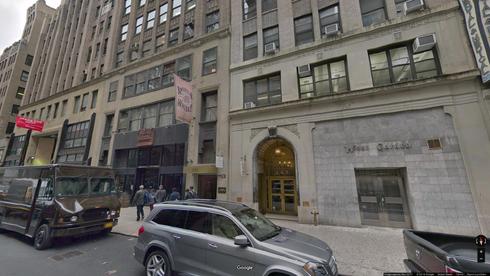 Rent Office 247 west 30th street