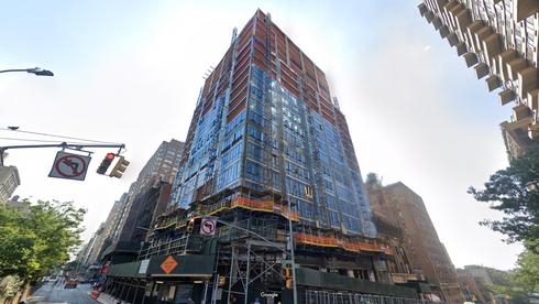 Rent Office 2551-2555 broadway