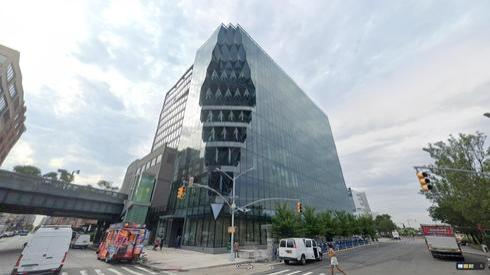 rent office 40 10th avenue