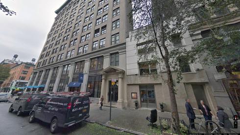 Rent Office 41 east 11th street