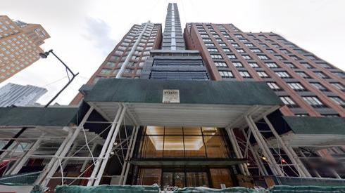 rent office 420 albee square
