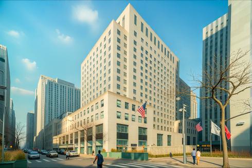 rent office 50 rockefeller plaza