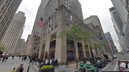 rent office 50 rockefeller plaza
