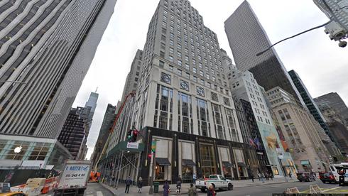 rent office 745 fifth avenue