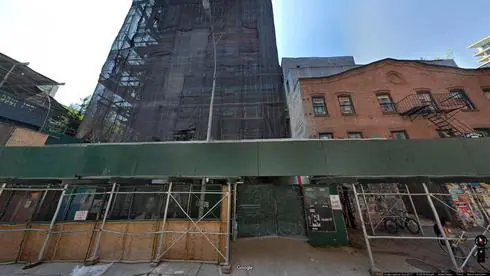 512 West 22nd Street