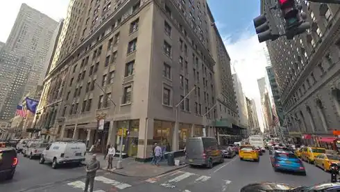 rent office 52 vanderbilt avenue