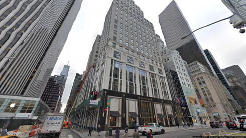 lease office 745 fifth avenue