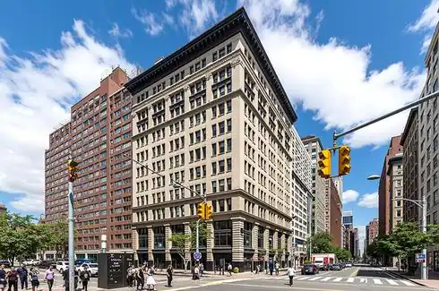 rent office 90 fifth avenue