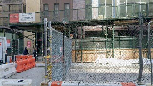 rent retail 213 east 45th street