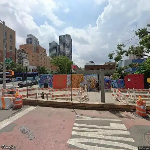 rent retail 27 east 125th street