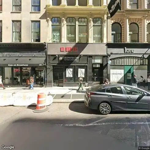 rent office 678 broadway